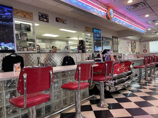 Mary's Diner by null