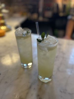 The Longfellow Bar by null