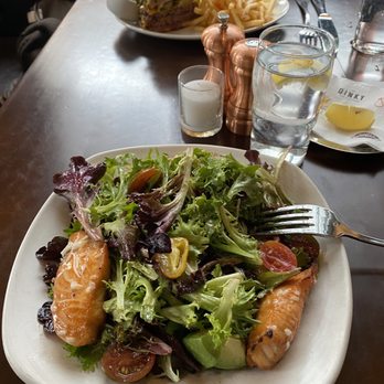 Addams Tavern - Vermont Cheddar Burger and Roasted Salmon Salad - New American Near Me - Westfield, New Jersey