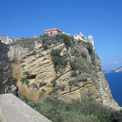Abbazia Parrocchiale di San Michele Arcangelo - Benedictine abbey on a rock ... what a location