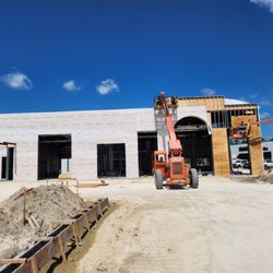 Walt's Live Oak CDJR - New store construction 2024