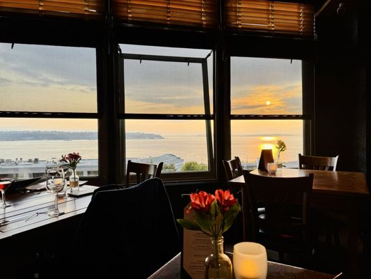 Maximilien Restaurant by null