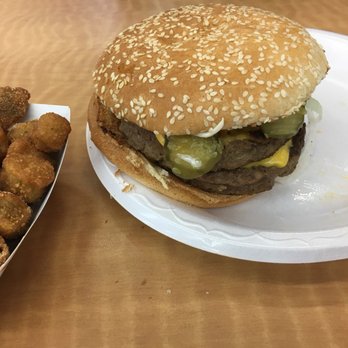 Uncle Lous Fried Chicken - That's a bun you can depend on. Very durable. - Chicken Wings Near Me - Memphis, Tennessee Uncle Lous Fried Chicken - That's a bun you can depend on. Very durable. - Chicken Wings Near Me - Memphis, Tennessee