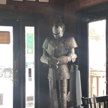 MacLaomainn's Scottish Pub - My knight in shining armor - Pubs Near Me - Chester, Vermont MacLaomainn's Scottish Pub - My knight in shining armor - Pubs Near Me - Chester, Vermont