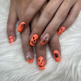 Bella Nails Studio - Nail Salons Near Me - Bozeman, Montana