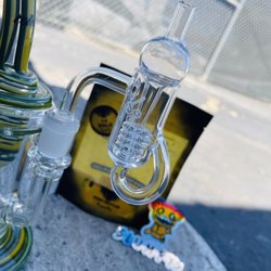 Slumpy's Smoke Shop - Many different Honey Bee Herb Bangers in Stock