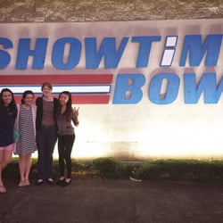 Showtime Bowling Center
