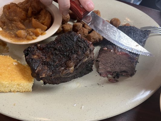 Mr. Pig's Smokehouse by null