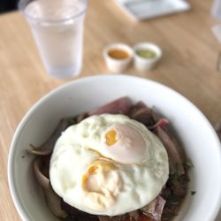 Lima Limón Peruvian Restaurant - Lomo Saltado Bowl (breakfast menu, served over chimichurri potatoes & 2 eggs)