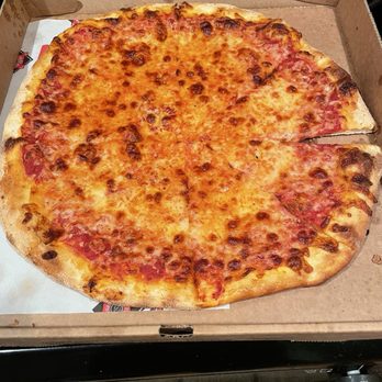 D & E Pizza & Subs - Pizza Near Me - Canton, Massachusetts
