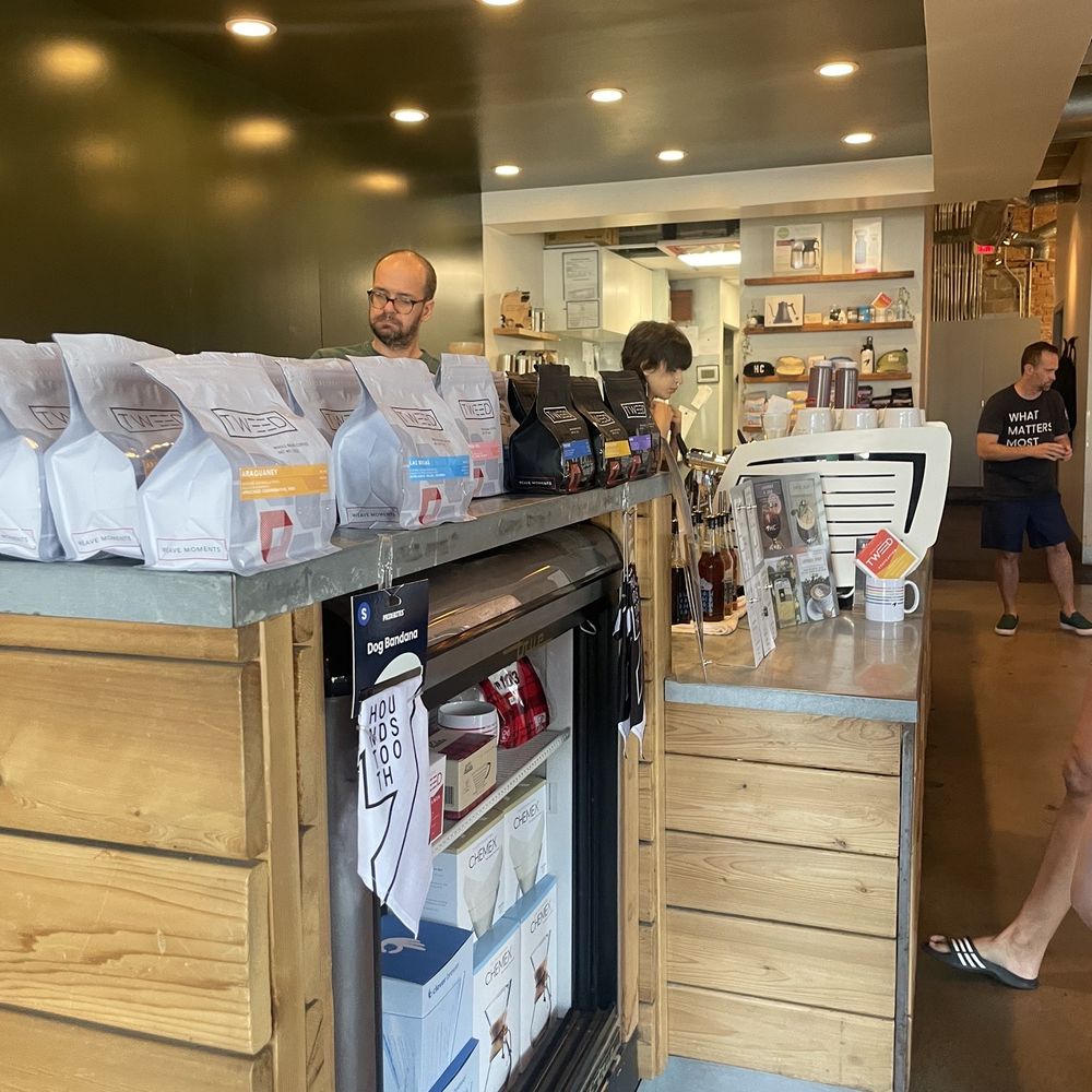 Houndstooth Coffee - Coffee & Tea Near Me - Dallas, Texas