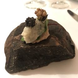 Kanapa Restauracja - "Raczek" - czyli siekana, przepyszna krewetka.