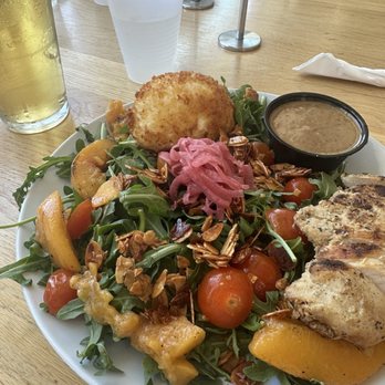 Jetties Waterfront Kitchen + Drink - Grilled peach and Burrata with Grilled Chicken. Plus the largest Coors Light ever. - New American Near Me - Lake Arrowhead, California
