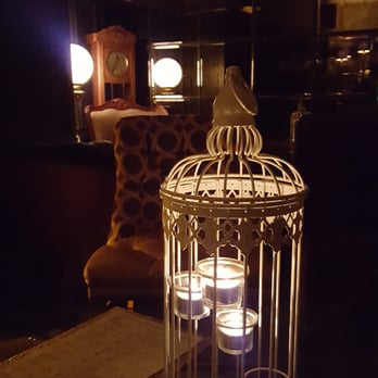 Heads & Tales Bar - Cocktail Bars Near Me - Edinburgh, EDH
