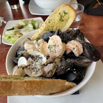 Nonnas Italian Kitchen - Seafood Pasta - Italian Near Me - Colonial Beach, Virginia Nonnas Italian Kitchen - Seafood Pasta - Italian Near Me - Colonial Beach, Virginia