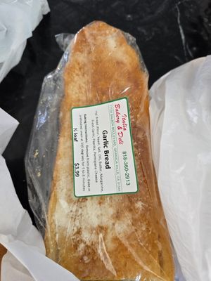 Italia Bakery & Deli by null