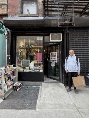 Sweet Pickle Books by null