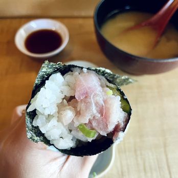 Daigo Sushi Roll Bar - Yellowtail Scallion Hand Roll - Sushi Bars Near Me - Brooklyn, New York