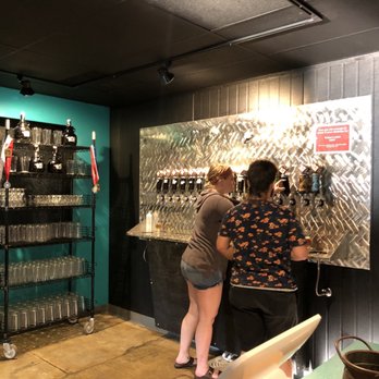 Bootstrap Brewing Company - Breweries Near Me - Longmont, Colorado