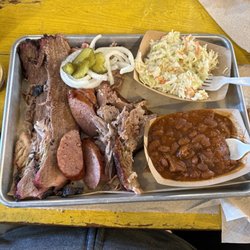 Queen's Bar-B-Que - 3 meat plate