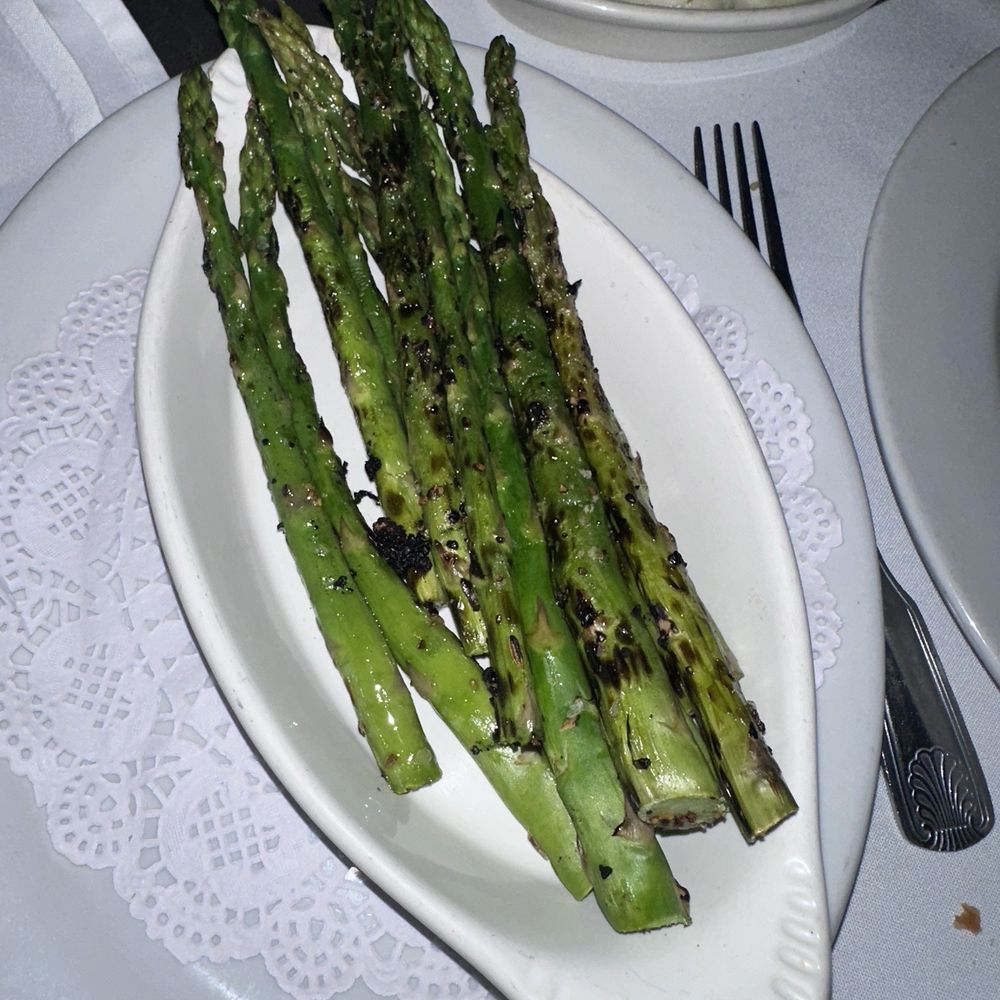 Dal Rae Restaurant - Asparagus - Steakhouses Near Me - Pico Rivera, California