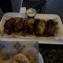 Hot honey wings Hot honey wings