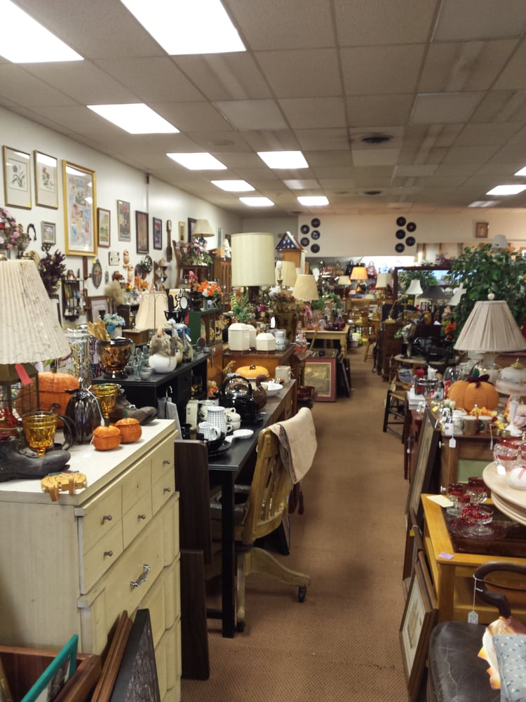 YESTERDAYS NEWS CLOSED 5 Forbes St, Riverside, Rhode Island