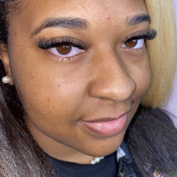 Amiri Amour Lash Studio - Hybrid lashes - Eyelash Service Near Me - Dallas, Texas Amiri Amour Lash Studio - Hybrid lashes - Eyelash Service Near Me - Dallas, Texas