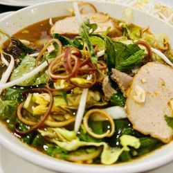 Kravin Pho