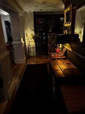 Local 186 by null