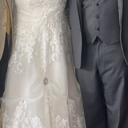 Classic stitch - Front of wedding dress 2