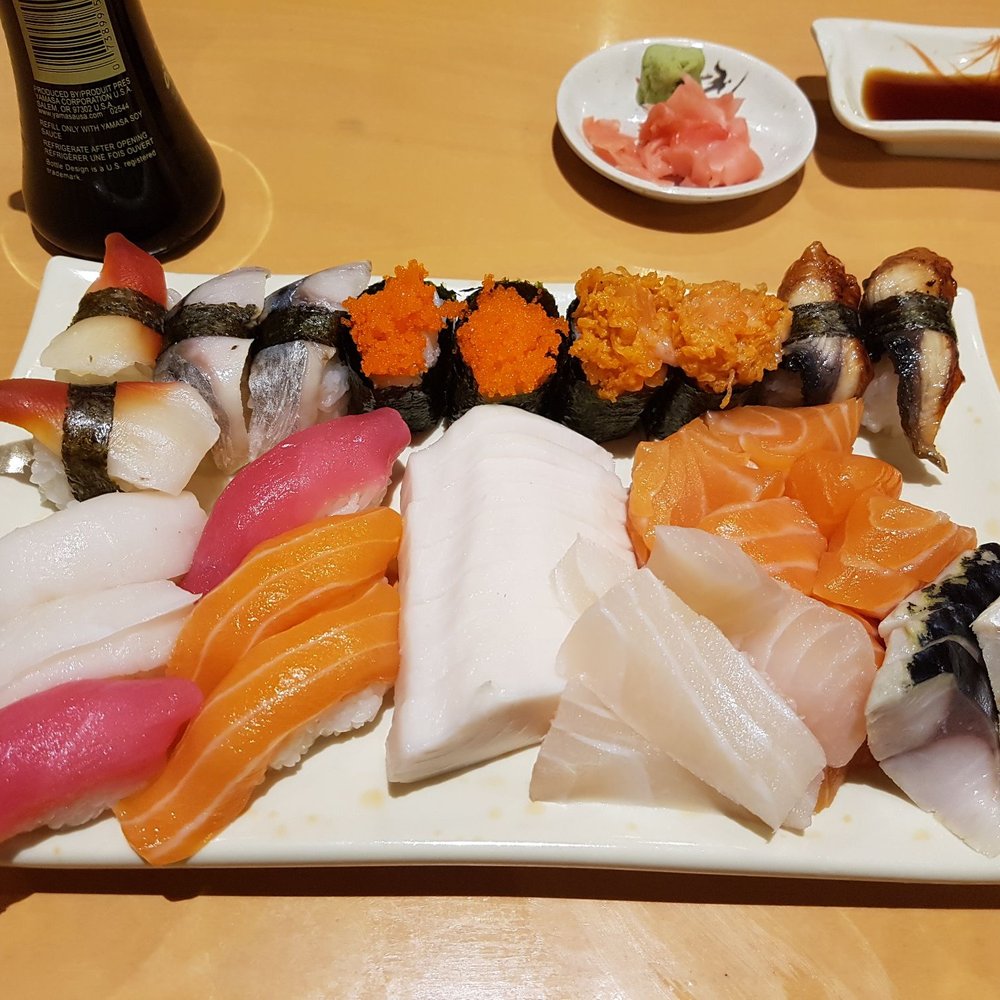 Gallery Sushi - sushi and sashimi - Sushi Bars Near Me - Toronto, Ontario Gallery Sushi - sushi and sashimi - Sushi Bars Near Me - Toronto, Ontario