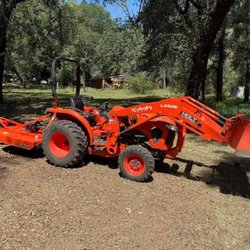 Foothills Equipment Rental - Fire protection.
Tractor with a brush hog attachment for rent.
foothillsequipmentrental.com