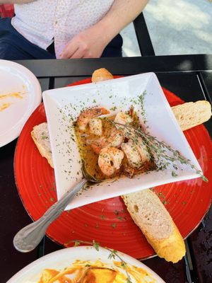 Little Madrid Tapas-Café by null