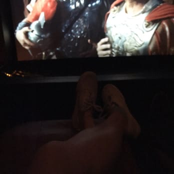 AMC Desert Ridge 18 - Aww yee reclining seats - Cinema Near Me - Phoenix, Arizona