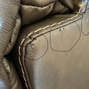 Roadrunner Transportation Systems - Damage to couch. - Transportation Near Me - Livermore, California
