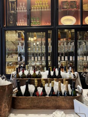 Lhardy Restaurante by null