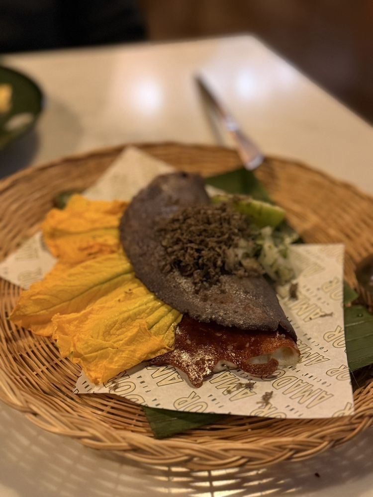 Amador Cocina Fina - Photo 3