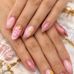 Nail Isle