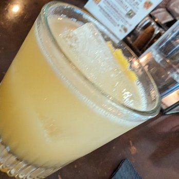 Oldies - Ginger sour - Cocktail Bars Near Me - Brooklyn, New York