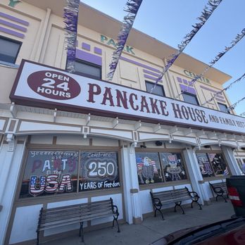 Ol' South Pancake House - Outside - Breakfast & Brunch Near Me - Fort Worth, Texas