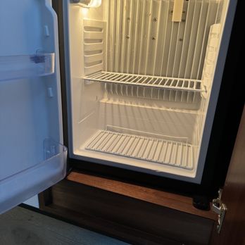 Hyatt Centric Mountain View - Mini fridge - Hotels Near Me - Mountain View, California