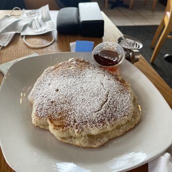 Scenic View Restaurant - fluffy pancake - Burgers Near Me - Bloomington, Indiana