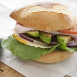 Castaic Food & Deli