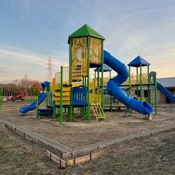 Maiden Lane Park - New playground
