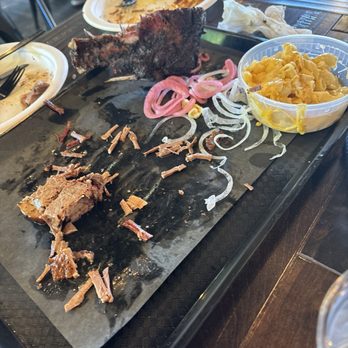 Horn Barbecue - Brisket, Mac and cheese, potato salad - Desserts Near Me - Lafayette, California Horn Barbecue - Brisket, Mac and cheese, potato salad - Desserts Near Me - Lafayette, California