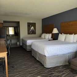 Eagle Suites
