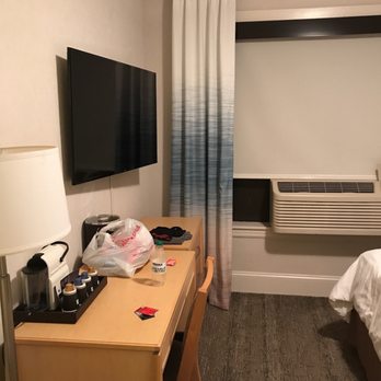 Hotel Versey Chicago Lincoln Park - Hotels Near Me - Chicago, Illinois