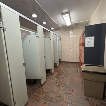 Mount Kidd R.V. Park - Ladies showers in main Centre - $2/5 min, tokens only, open 24h - RV Parks Near Me - Division No. 15, Alberta Mount Kidd R.V. Park - Ladies showers in main Centre - $2/5 min, tokens only, open 24h - RV Parks Near Me - Division No. 15, Alberta