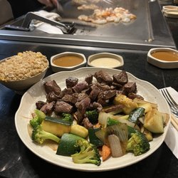 Hibachi - Filet mignon, vegetables, chicken fried rice